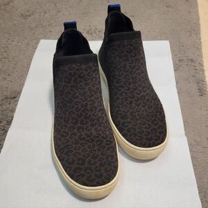 Stylish Leopard Print Women's Rothy bootie